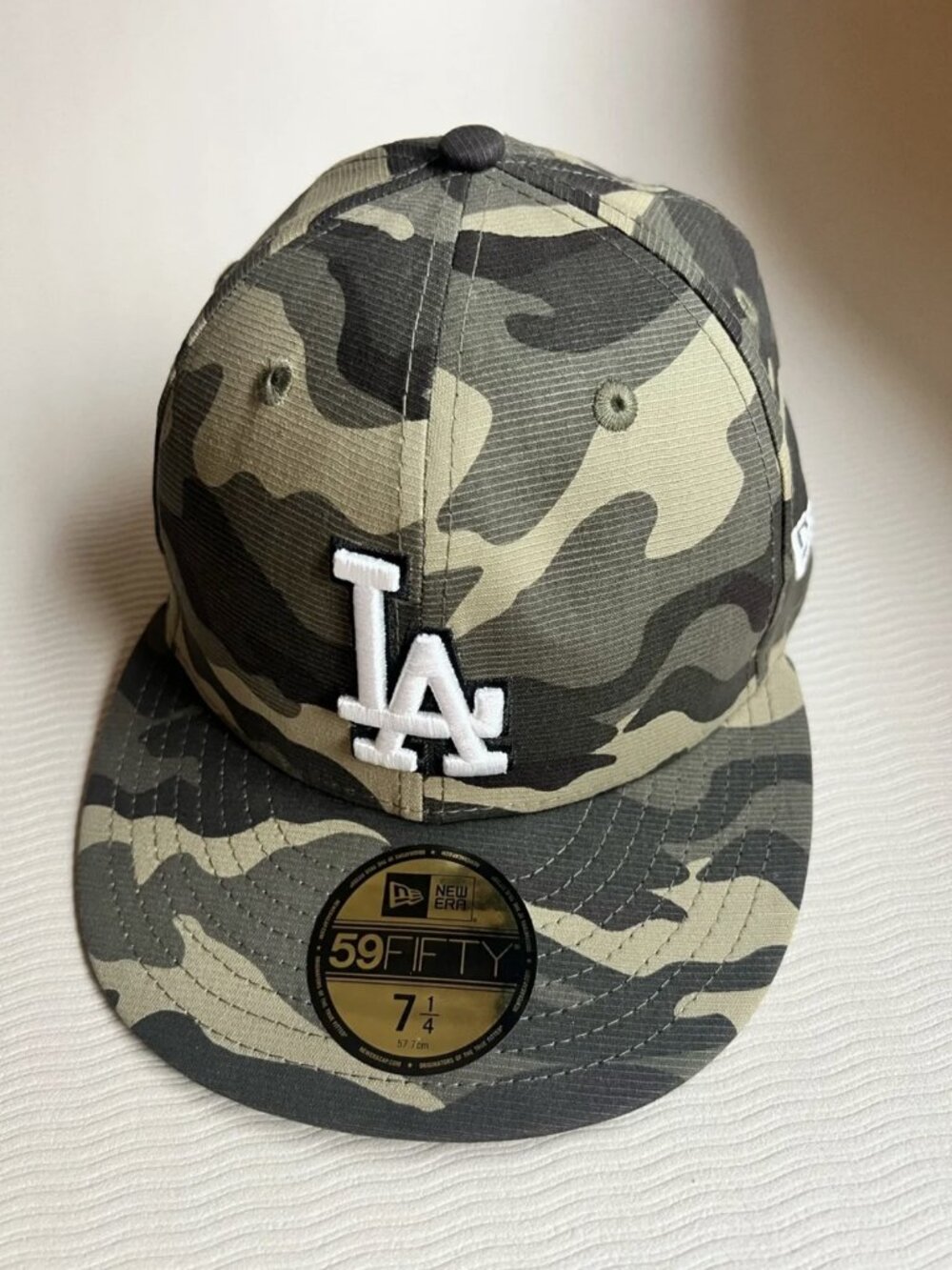 New Era 59FIFTY LA Dodgers Fitted Hat Camo 7 1/4 Armed Forces Day NWT